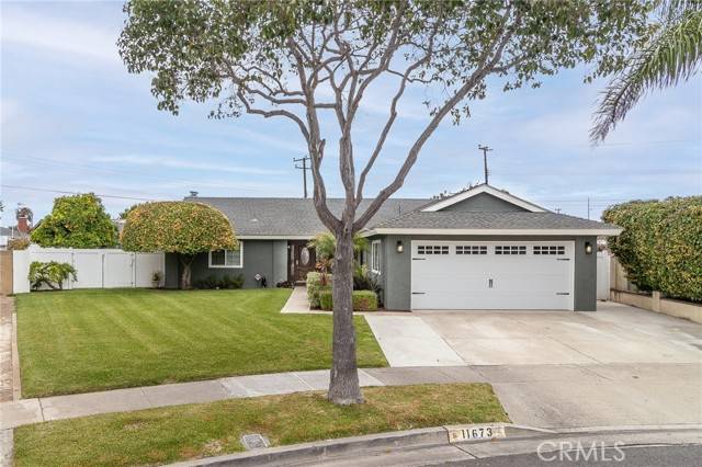 Fountain Valley, CA 92708,11673 Iris Avenue