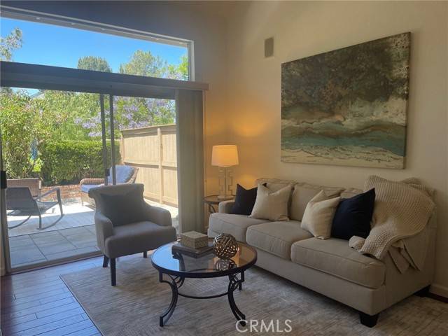 Aliso Viejo, CA 92656,18 Meadowood