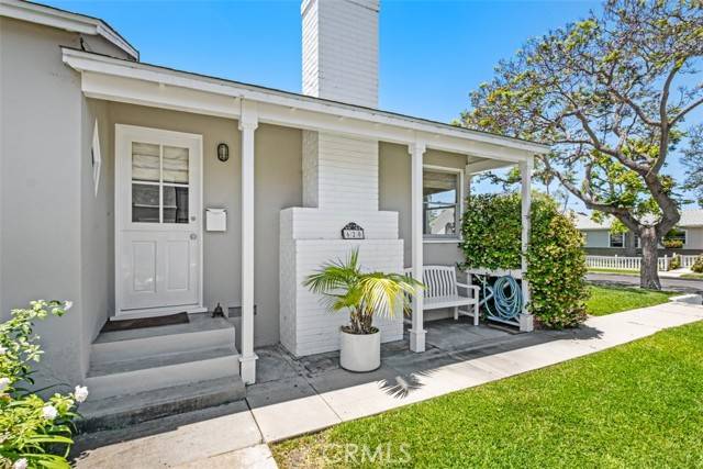 Corona Del Mar, CA 92625,620 Heliotrope