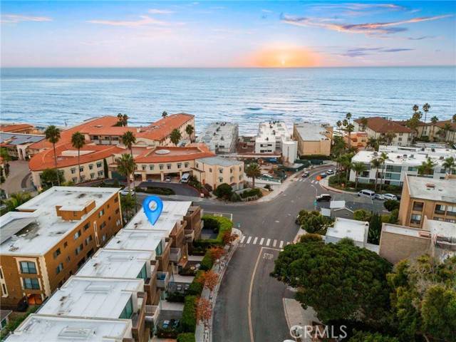 La Jolla, CA 92037,419 Ravina Street