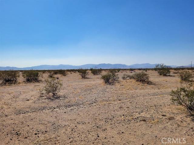 Lucerne Valley, CA 92356,0 Dallas Ave