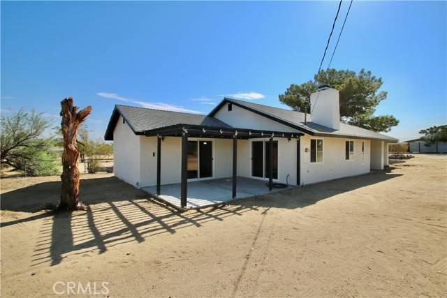 Joshua Tree, CA 92252,61948 Mountain View Circle