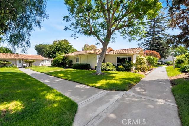 Laguna Woods, CA 92637,3008 Via Buena Vista