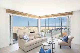 Newport Beach, CA 92661,926 East Oceanfront