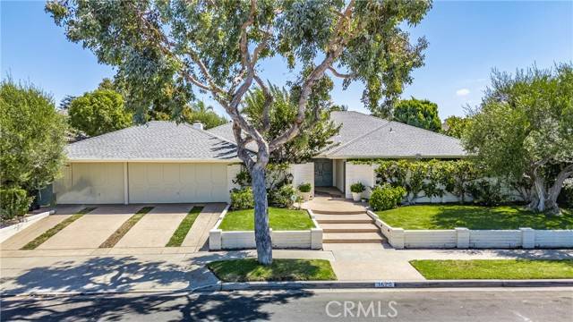 Newport Beach, CA 92660,1620 LINCOLN Lane