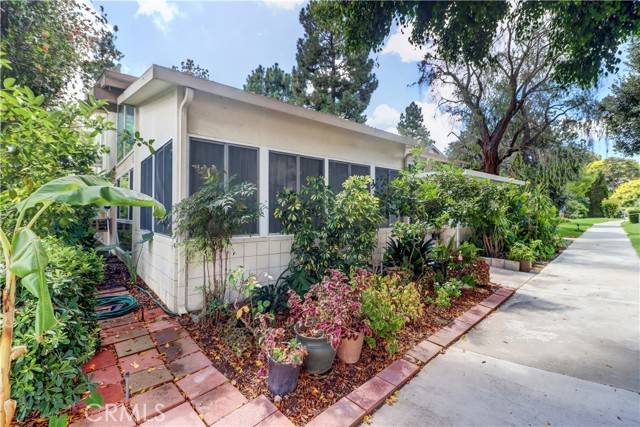 Laguna Woods, CA 92637,32 CALLE ARAGON