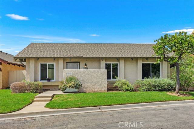 Laguna Hills, CA 92653,22926 Caminito Nicosia