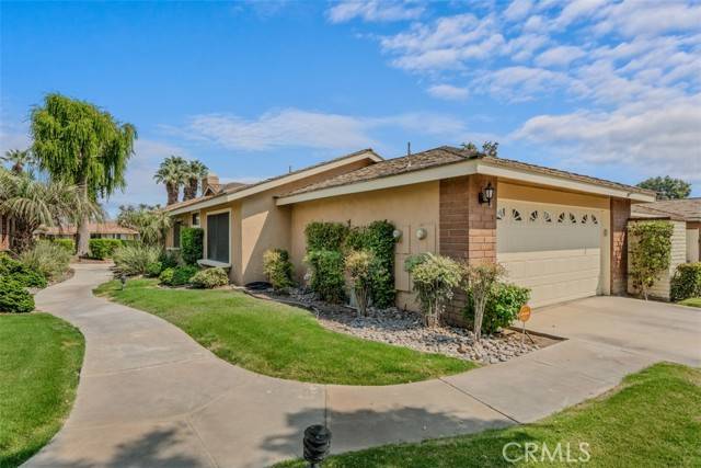 Palm Desert, CA 92260,286 Castellana South