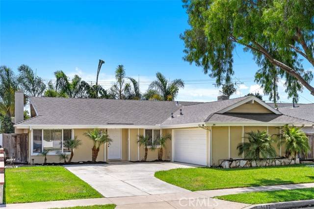 Huntington Beach, CA 92649,5602 Castle Drive