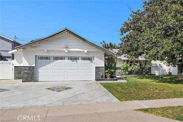 Los Alamitos, CA 90720,11351 Cherry Street