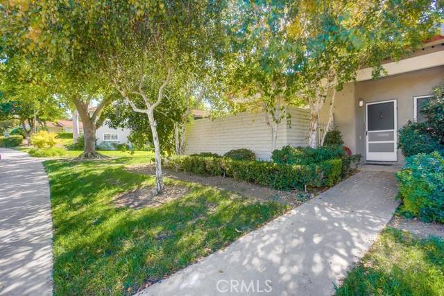 Laguna Woods, CA 92637,2351 Via Mariposa West