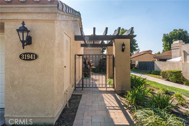 San Juan Capistrano, CA 92675,31941 Via Flores