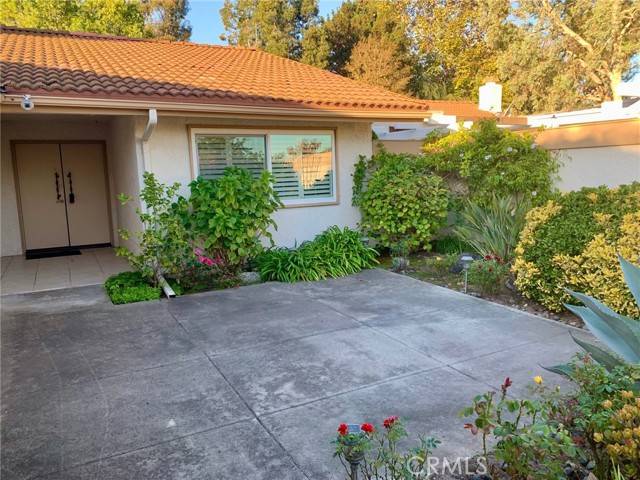 Laguna Woods, CA 92637,5034 Avenida Del Sol