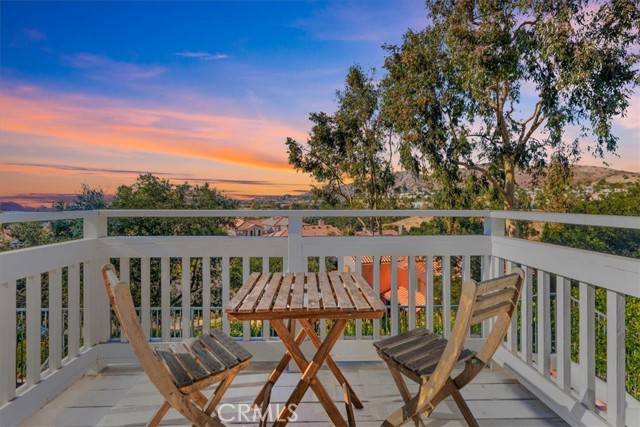 Lake Forest, CA 92610,27 Lunette Avenue