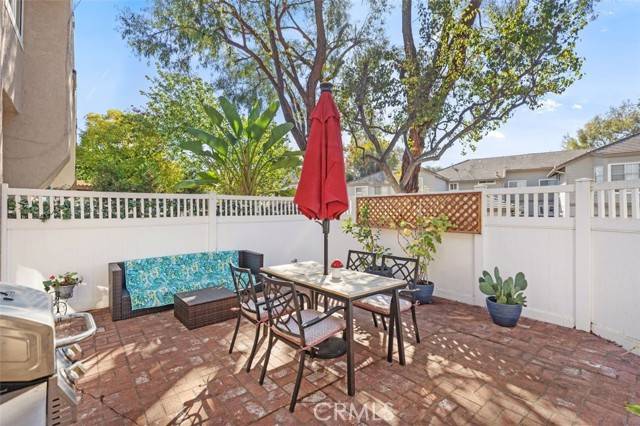 Laguna Hills, CA 92653,24382 Larchmont Court