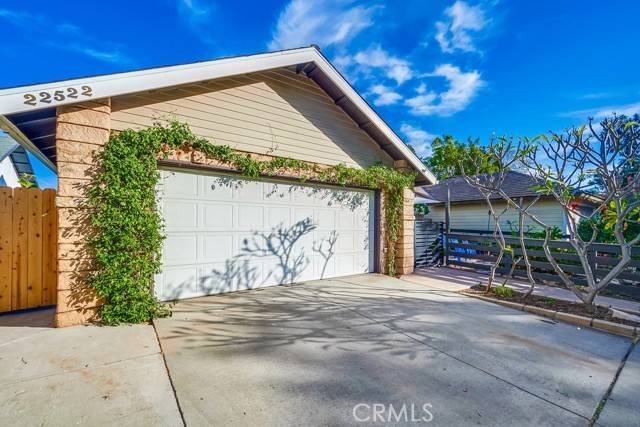 Laguna Hills, CA 92653,22522 Rimini