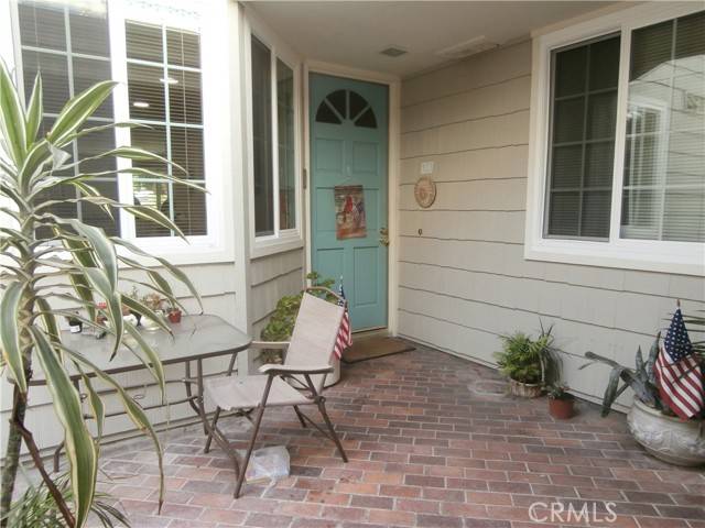 Huntington Beach, CA 92648,19351 Seahorse Lane