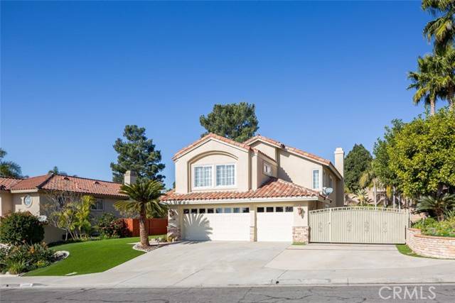 Yorba Linda, CA 92887,24659 Via Melinda