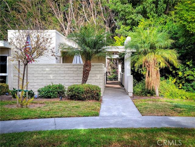 Laguna Woods, CA 92637,2233 Via Puerta