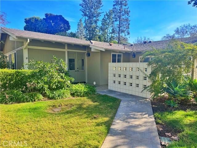 Laguna Woods, CA 92637,83 Calle Aragon