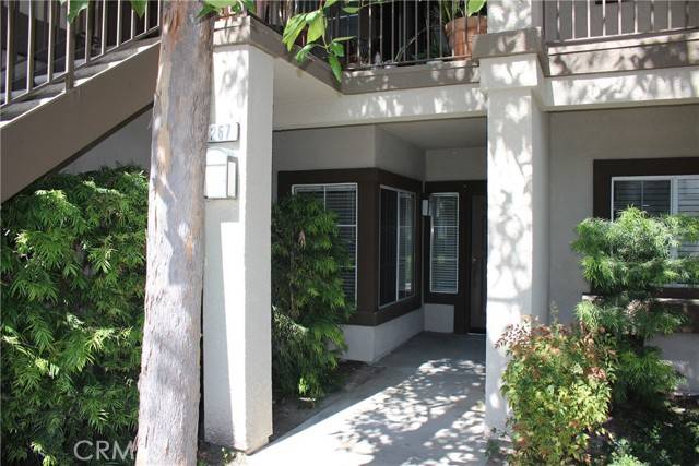 Lake Forest, CA 92610,267 Chaumont Circle