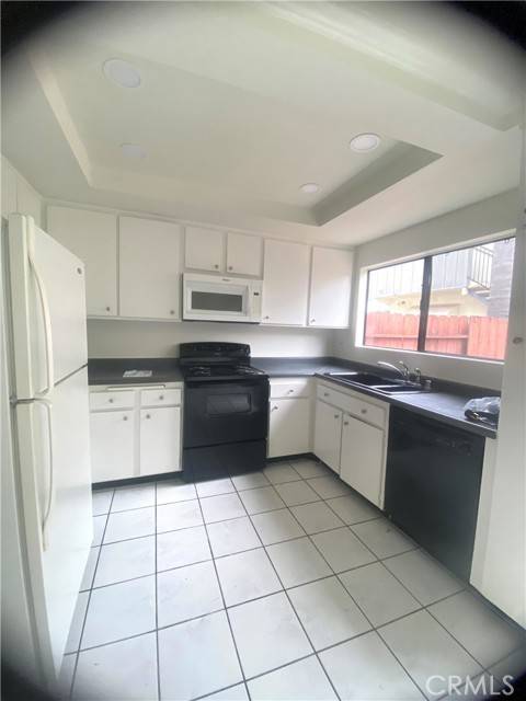 Oceanside, CA 92056,3413 Del Este Way