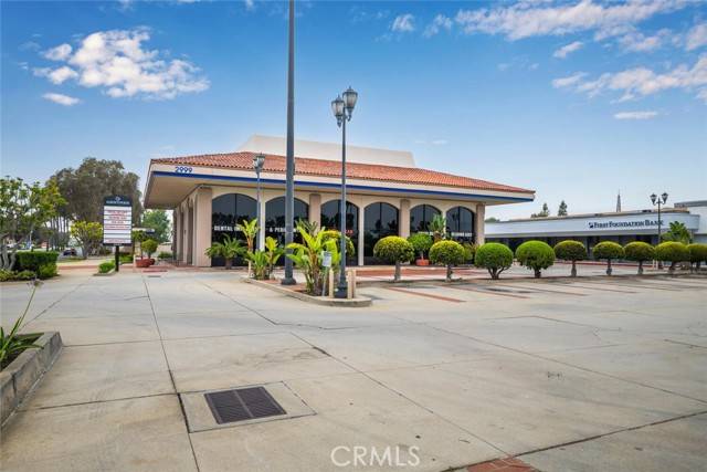 Seal Beach, CA 90740,2999 WESTMINSTER Boulevard