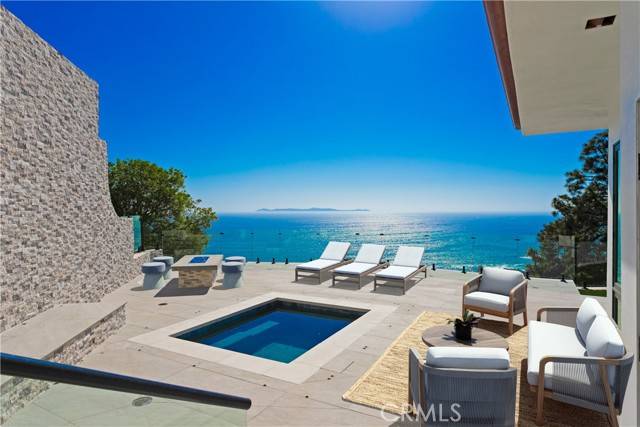 Laguna Beach, CA 92651,31 North Vista De Catalina
