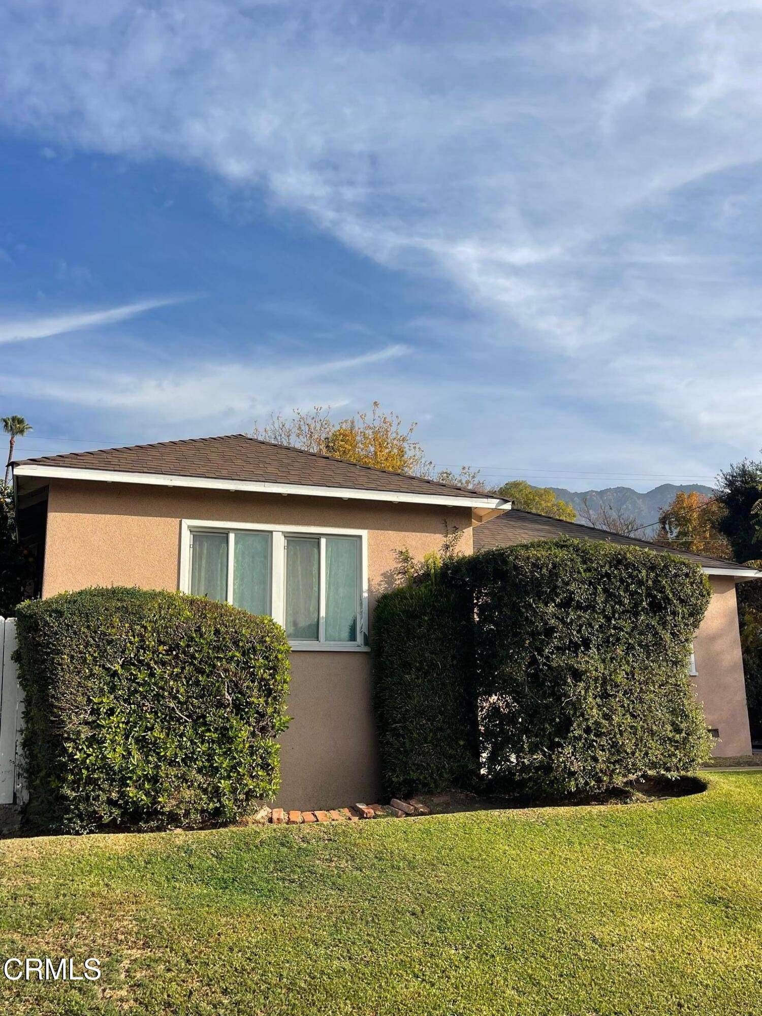 Altadena, CA 91001,329 East Poppyfields Drive