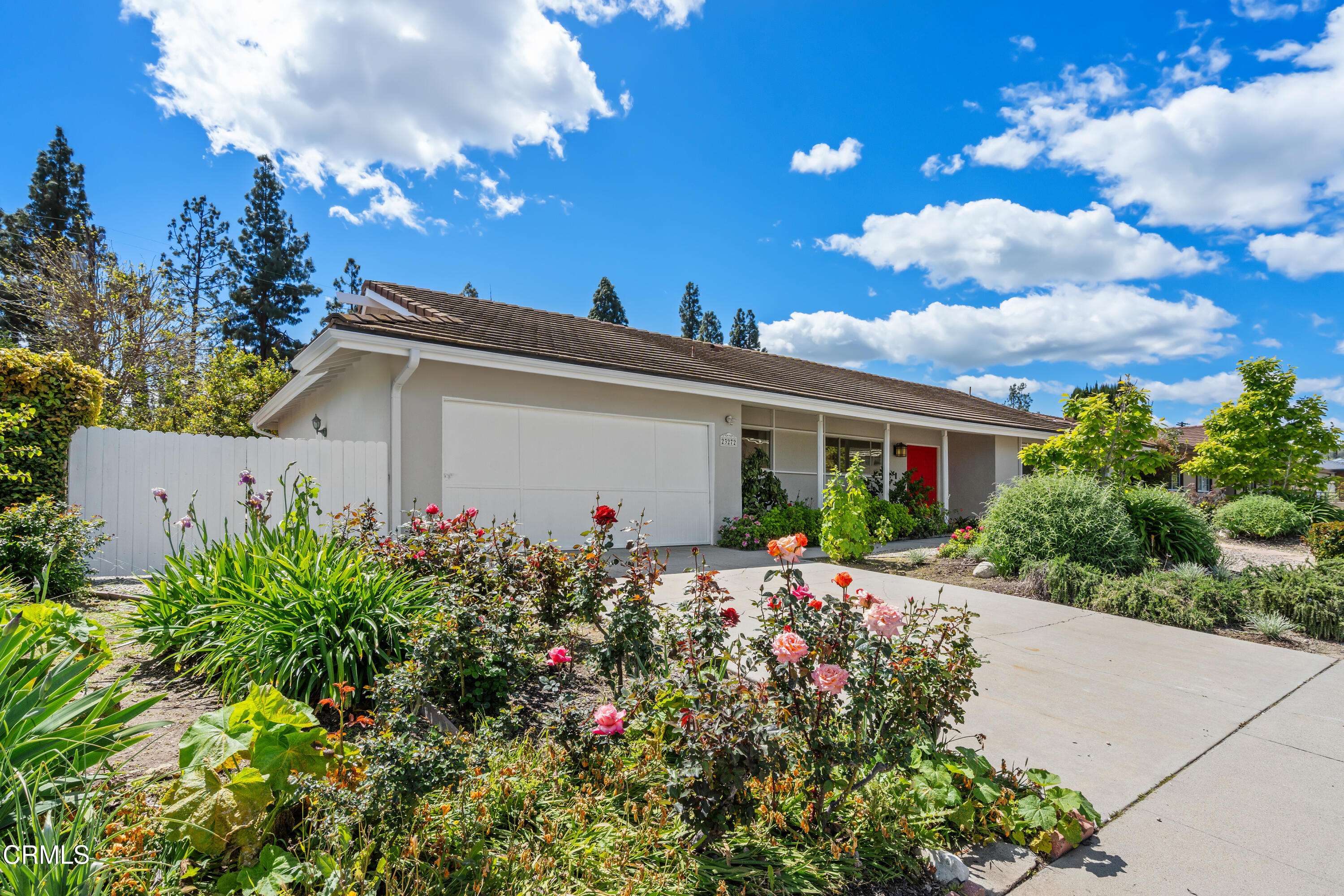 West Hills, CA 91304,23272 Strathern Street