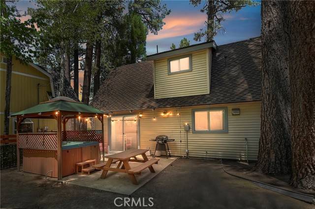 Big Bear Lake, CA 92315,42759 Peregrine Avenue