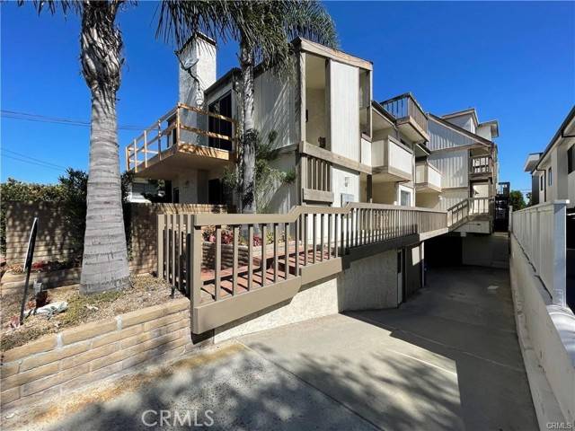 Manhattan Beach, CA 90266,1817 11th Street