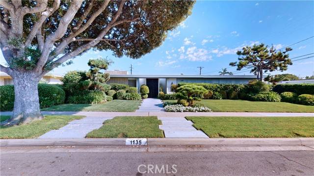 Long Beach, CA 90807,1135 East Amelia Drive