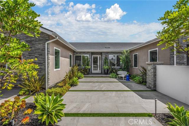 Costa Mesa, CA 92626,3152 Country Club Drive