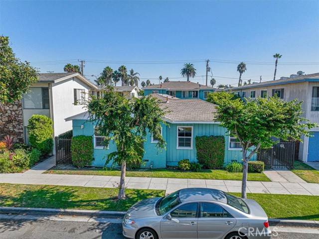 Long Beach, CA 90804,922 Obispo Avenue