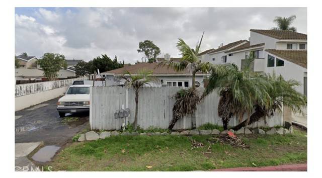 Costa Mesa, CA 92627,2344 Elden Avenue