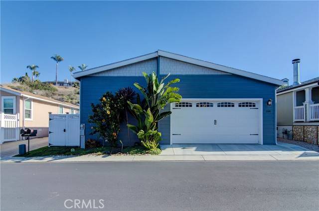 San Clemente, CA 92673,208 Mira Adelante