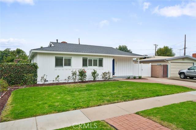 Long Beach, CA 90815,2471 Terraine Avenue