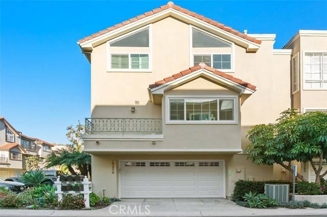 Huntington Beach, CA 92648,19256 Seabrook Lane