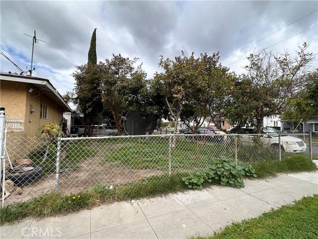 Santa Ana, CA 92703,1821 West Pine Street