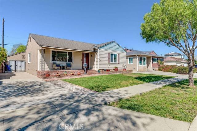 Lakewood, CA 90713,4125 Iroquois Avenue