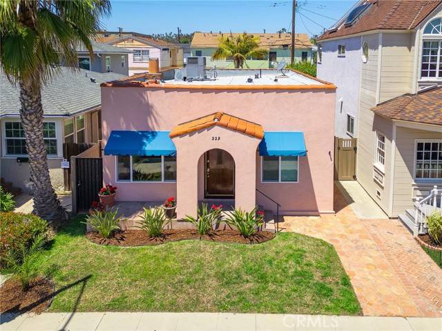 Long Beach, CA 90803,229 Corona Avenue