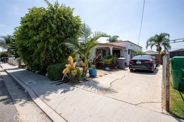 La Habra, CA 90631,221 Lois Street