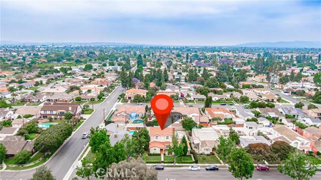 Downey, CA 90241,7811 4th Street