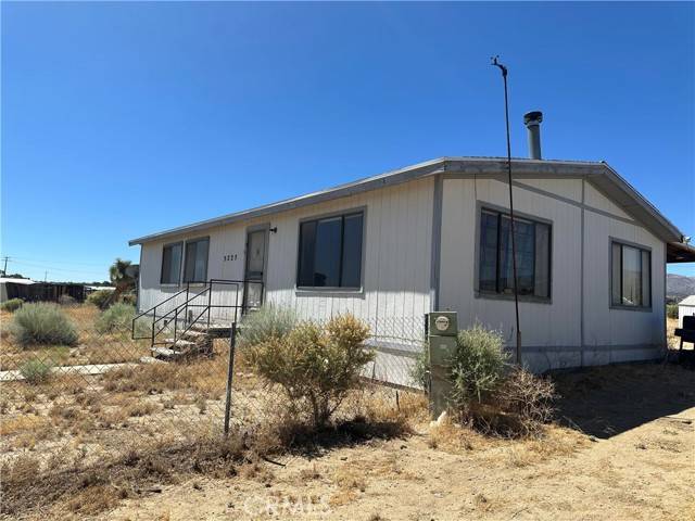 Phelan, CA 92371,5225 Buckthorne Street