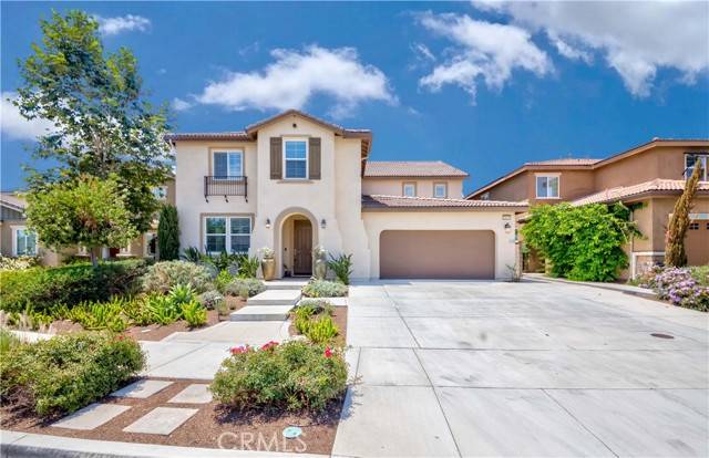 Jurupa Valley, CA 91752,6973 Cache Way