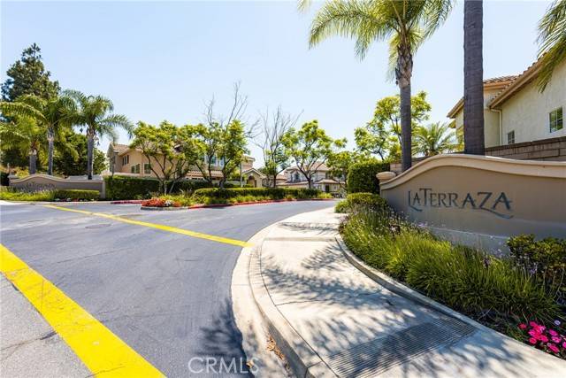 Yorba Linda, CA 92887,5560 PATRICIA Way