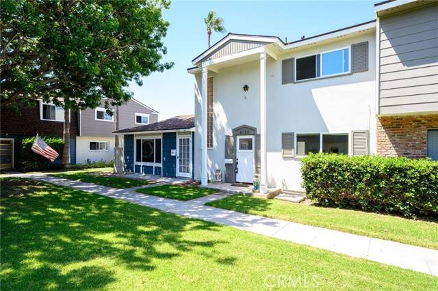 Huntington Beach, CA 92646,8132 Eastport Drive