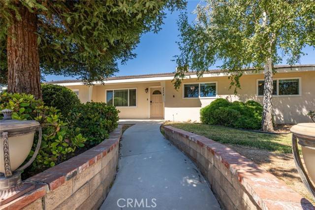 Simi Valley, CA 93063,2273 Gloryette Avenue