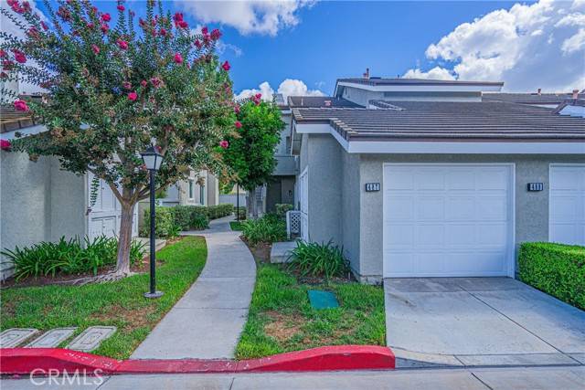 Irvine, CA 92614,487 Springbrook North